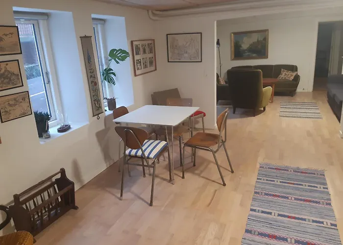 Stor Ved Togstation * Viborg