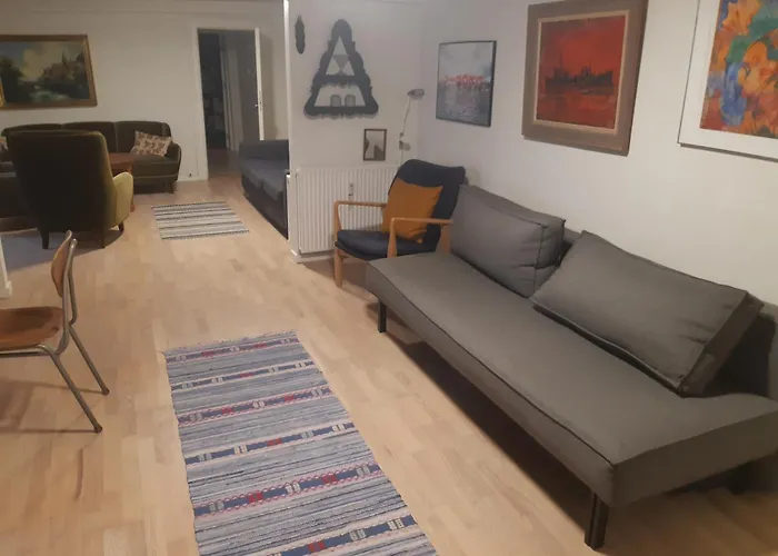 Stor Ved Togstation Appartamento Viborg